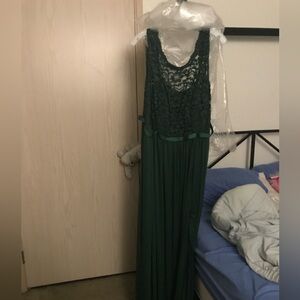 David's Bridal Green Lace Wedding Dress
